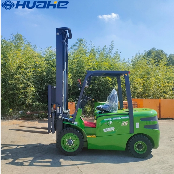 Explore usos adicionais para empilhadeiras: escadas de construção que podem ser movidas a qualquer momento, novas funções surpreendentes!